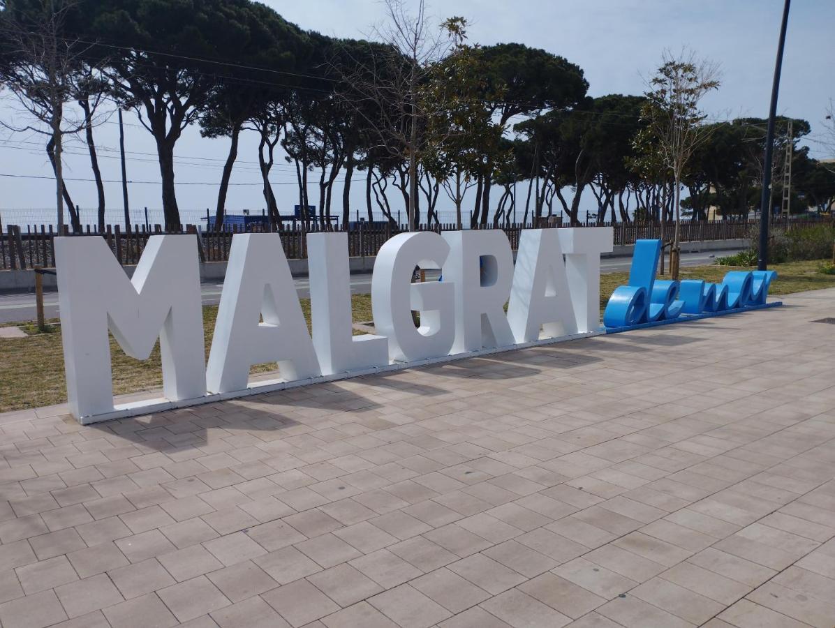 Apartamento Dayok Costa Barcelona Apartman Malgrat de Mar Kültér fotó